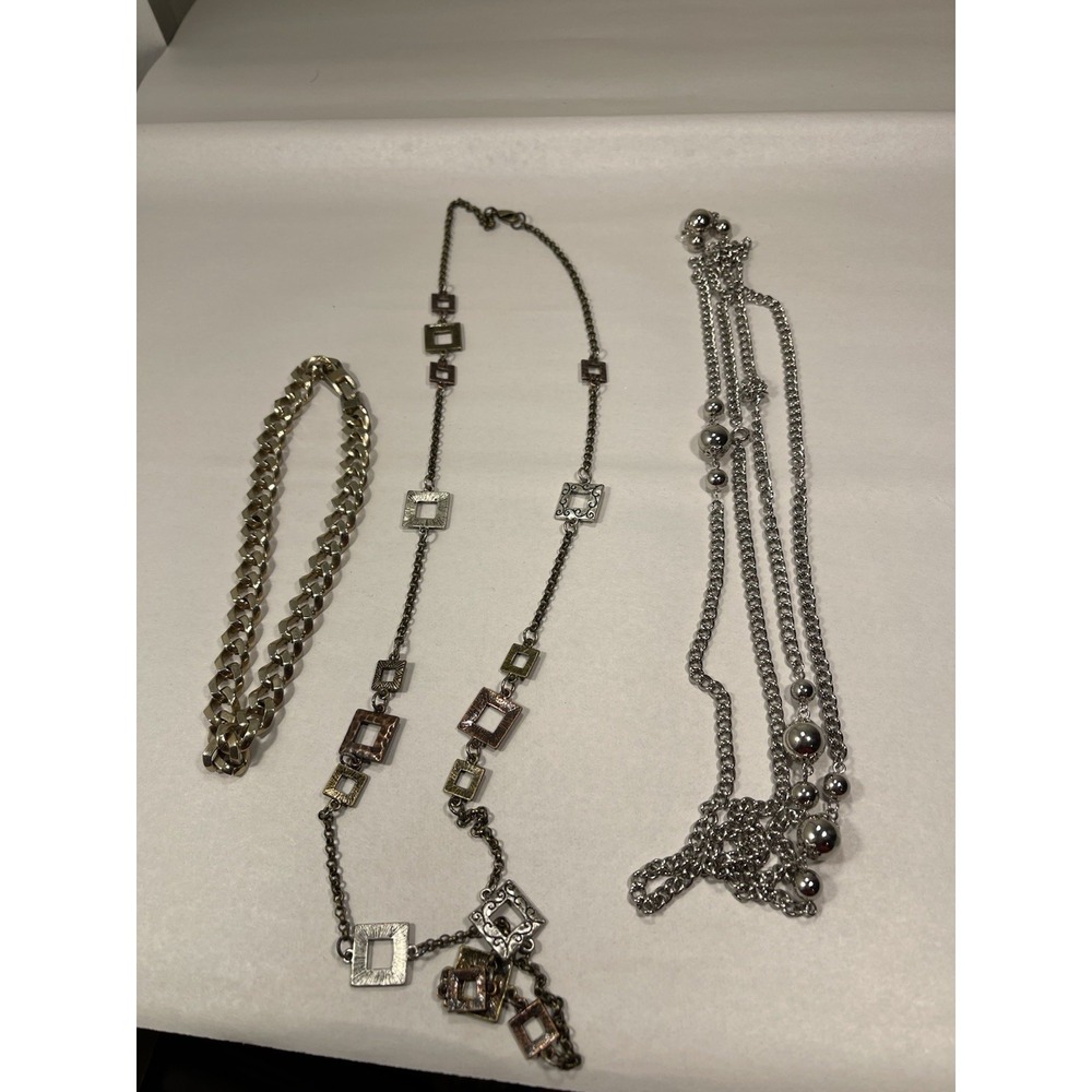 Lot Of 32 Necklaces Vintage To Modern & 26 Pendants - Picture 9 of 16
